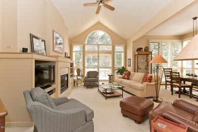 5015 N Quail Crest Dr SE unit 117, Grand Rapids, MI 49546 - photo 3