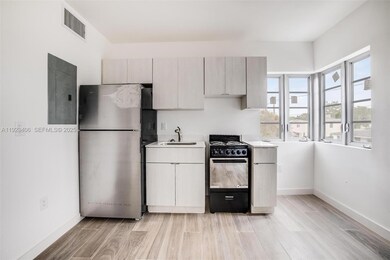 572 NE 67th St unit 3, Miami, FL 33138 - photo 3