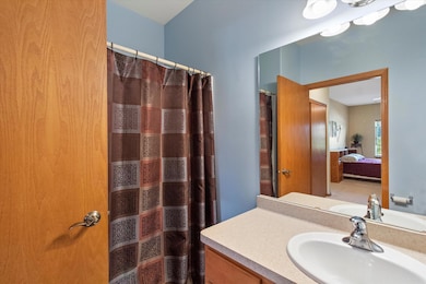 3053 W Drexel Ave unit 104, Franklin, WI 53132 - photo 7