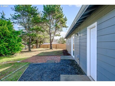 3560 SE Fleet Ave, Lincoln City, OR 97367 - photo 2