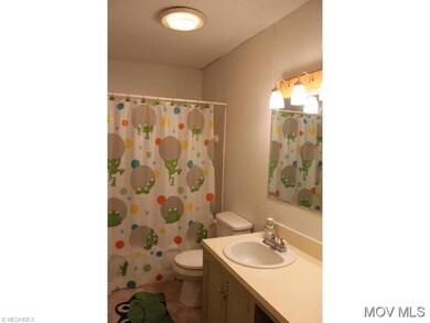 1 of 2 Full baths
