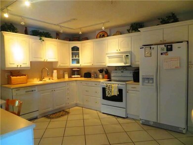 380 SE 5th Ave, Pompano Beach, FL 33060 - photo 3