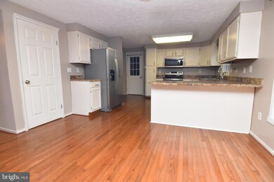 45441 Woodlawn Dr, California, MD 20619 - photo 5