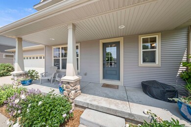 8820 White Coral Way, Middleton, WI 53562 - photo 2