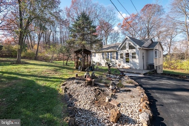 6 Tina Ln, Mertztown, PA 19539 - photo 2