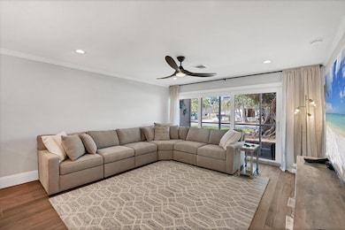 Kingston Arms Apartments unit 11A, Sarasota, FL 34236 - photo 2