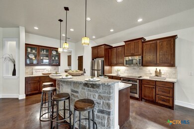 2716 Crest Ridge, New Braunfels, TX 78130 - photo 6