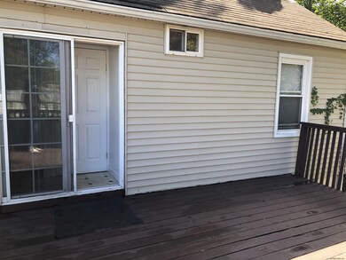 21 May St, Rensselaer, NY 12144 - photo 3