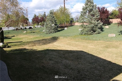 1380 Eastmont Ave unit 1302, East Wenatchee, WA 98802 - photo 6