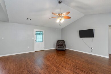 3404 Skymaster Ct-03