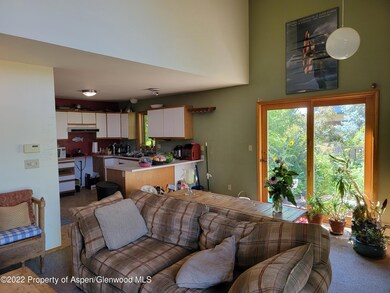 407 living room to kitchen photo