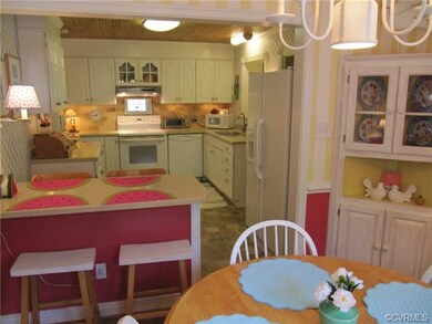 806 Westriver Dr, Henrico, VA 23229 - photo 7