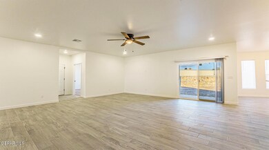 808 Andrea Kufner, El Paso, TX 79928 - photo 4