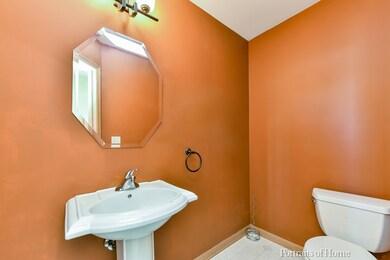 1/2 Bath