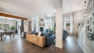 1390 E Vaughn Ave-12