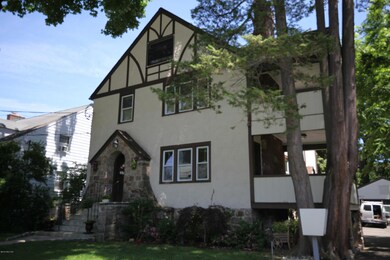 10 Salem St unit 1, Cos Cob, CT 06807 - photo 2