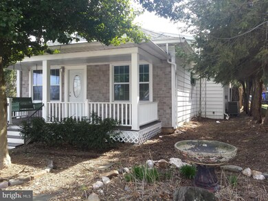 914 Walnut St, Frederick, MD 21703 - photo 3