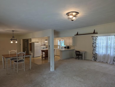 61 Sunset Dr