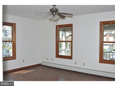 215 1st St unit 1, Slatington, PA 18080 - photo 3