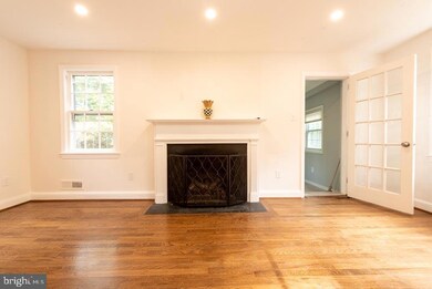 7107 14th Ave, Takoma Park, MD 20912 - photo 4
