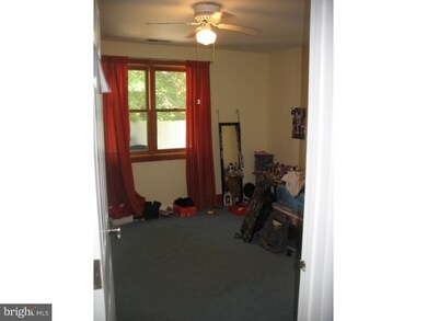 11 Phelps Ln, Newark, DE 19711 - photo 7