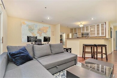 Open floor plan great for entertaining family and 