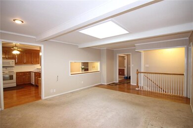 13706 W 69th St, Shawnee, KS 66216 - photo 4