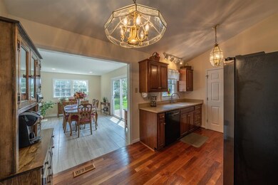 1715 Park Lawn Dr, Harrisonburg, VA 22801 - photo 6