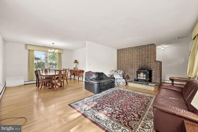 8613 Inwood Rd, Windsor Mill, MD 21244 - photo 6