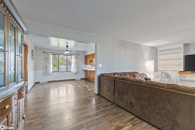 235 W Bosworth St, Manly, IA 50456 - photo 4