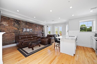 9 Everett Ave unit 3, Dorchester, MA 02125 - photo 5