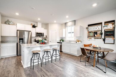 004_Kitchen