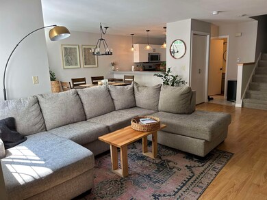 57 Winding Brook Dr, South Burlington, VT 05403 - photo 2