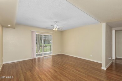 2208 living room