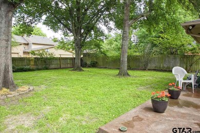 5800 Sheffield Dr, Tyler, TX 75703 - photo 5