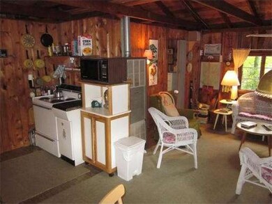 39 N Buffumville Shore Rd, Charlton, MA 01507 - photo 7