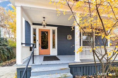 240 Calkins Ave SE, Grand Rapids, MI 49506 - photo 2