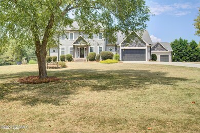 DSC07959_60_61-DeNoiseAI-low-light