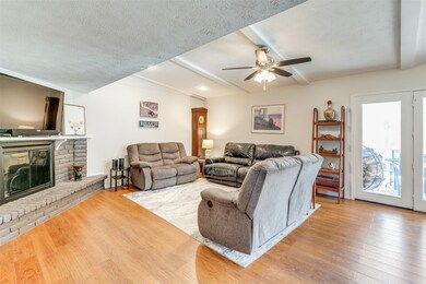 712 Spring Forest Dr, Bedford, TX 76021 - photo 6