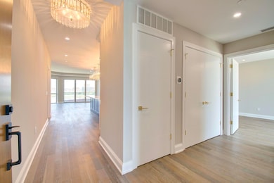 1000 Ovation Way unit 420, Newport, KY 41071 - photo 4