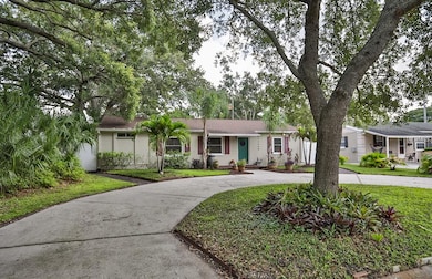 4105 W Bay Court Ave, Tampa, FL 33611 - photo 2