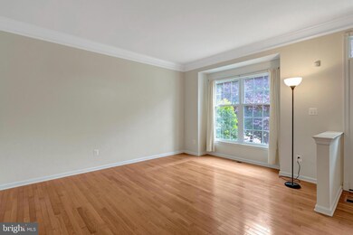 42522 Neighborly Ln, Chantilly, VA 20152 - photo 6