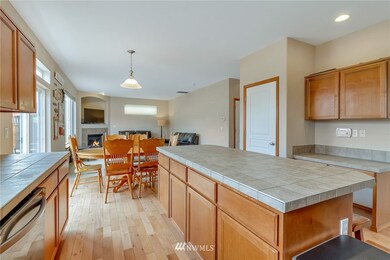 6502 Charlotte Ave SE, Auburn, WA 98092 - photo 5