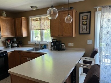 401 W Center St unit F2, West Bridgewater, MA 02379 - photo 5
