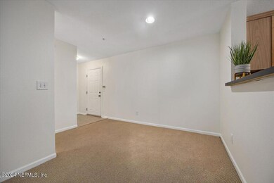 07-Dining Room_R