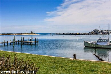 23 E Chop Dr, Oak Bluffs, MA 02568 - photo 4