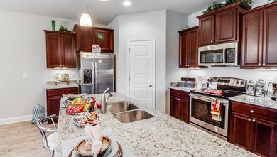 The Rhett - Kitchen 2