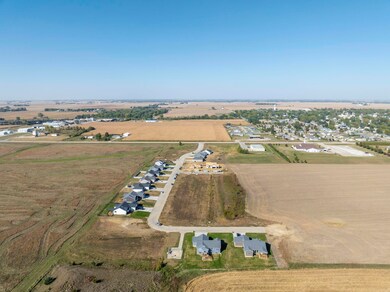 1615 Dalton St, Jesup, IA 50648 - photo 5