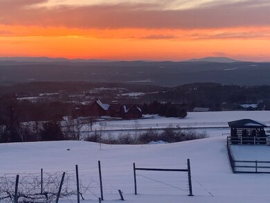 114 Barnett Hill Rd, Walpole, NH 03608 - photo 2