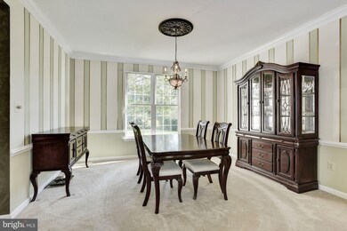 792 Sussex Ct, Sykesville, MD 21784 - photo 3